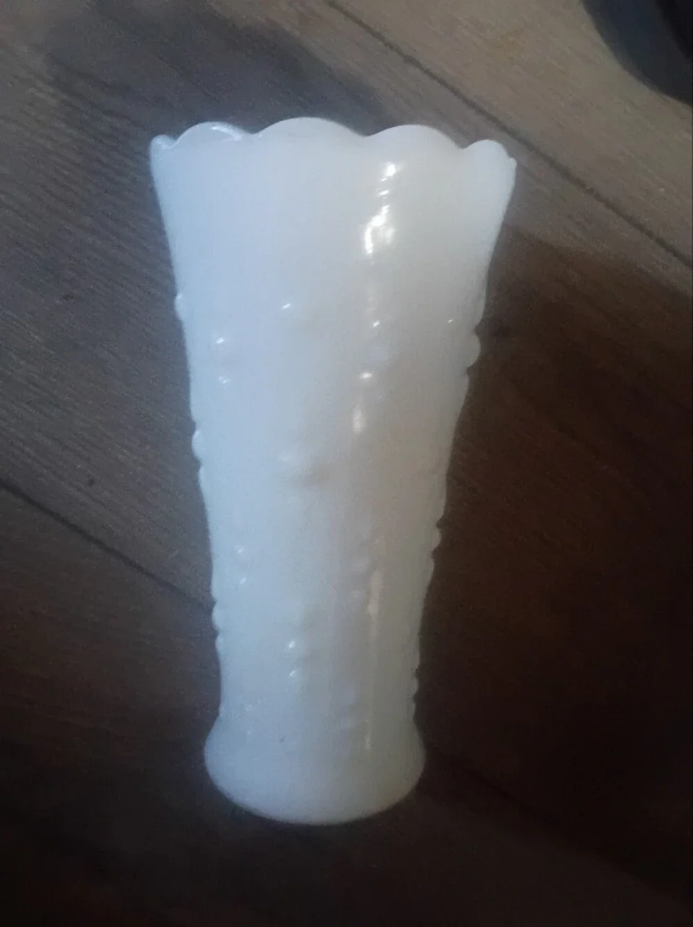 White Scalloped Milk Glass Vase - Classic Home Accent